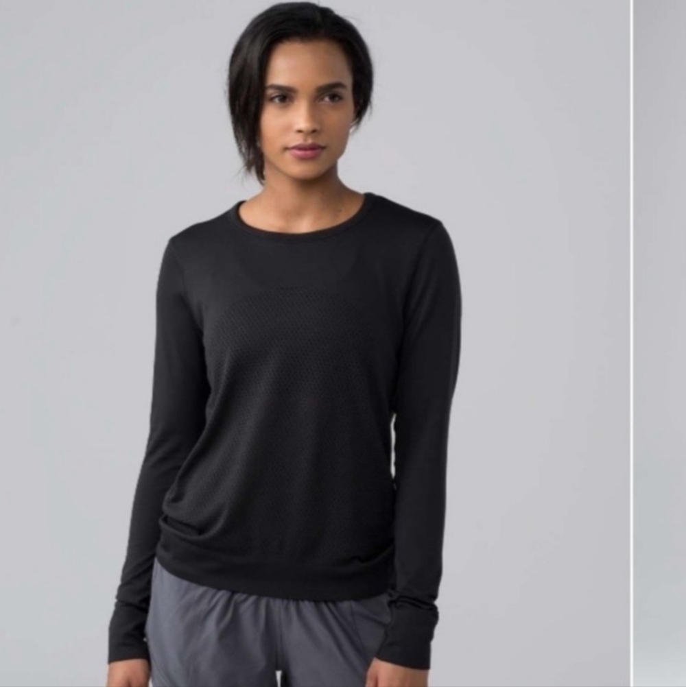 Lululemon Black Long Sleeve